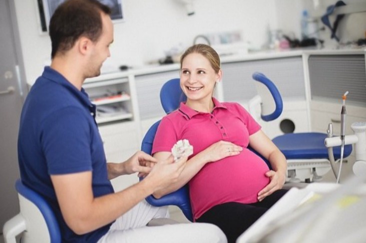 лечить зубы при беременности